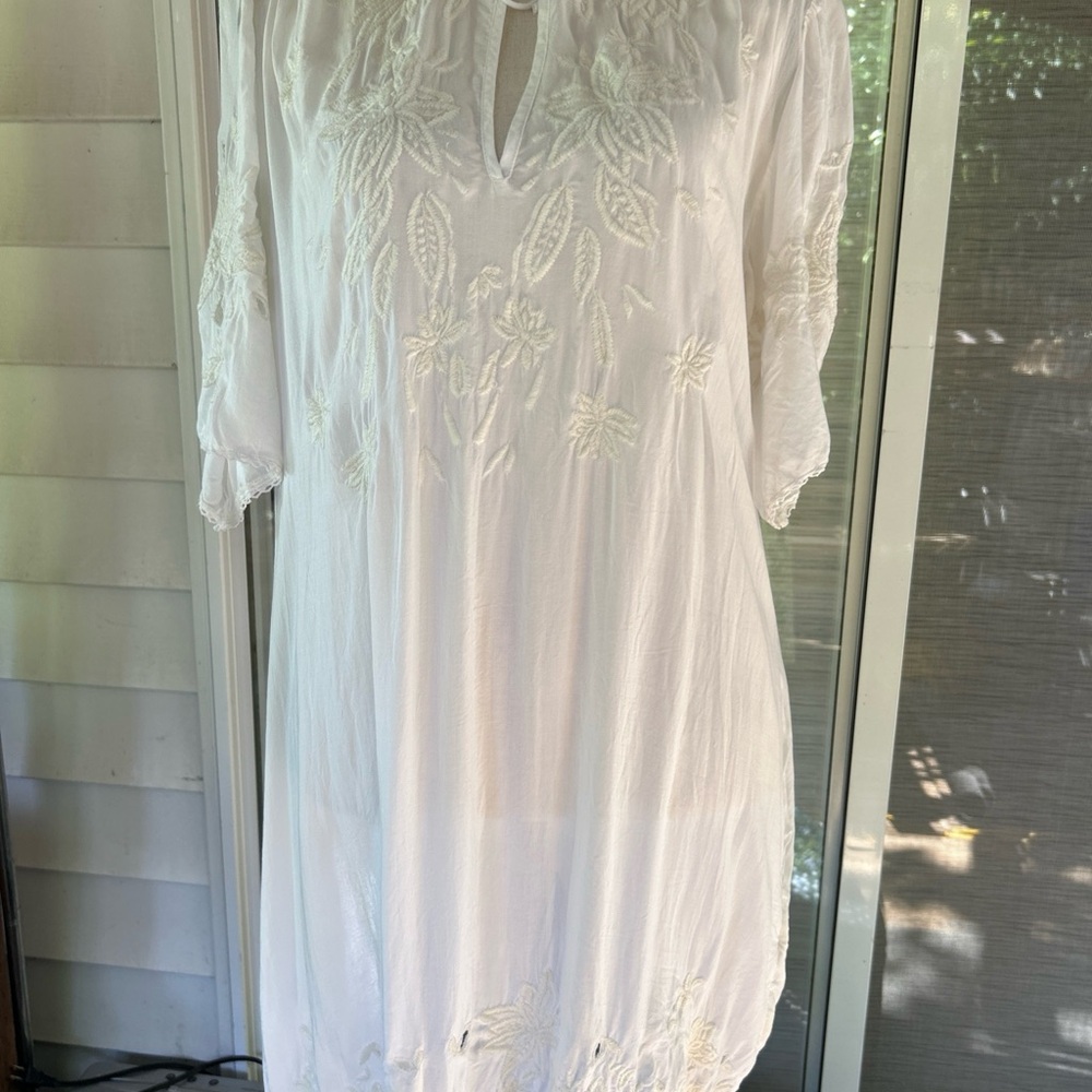 Wilfred white Flawy Blouse/ dress/ tunic / size xxs